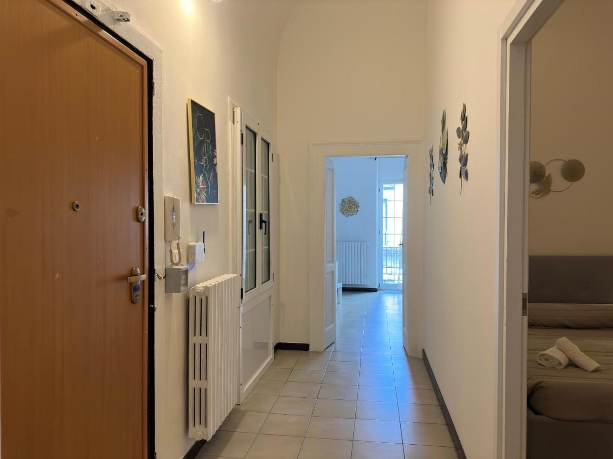 Cconforthotels Appartamento Crispi باري المظهر الخارجي الصورة