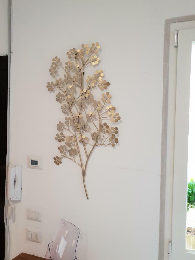 Cconforthotels Appartamento Crispi باري المظهر الخارجي الصورة